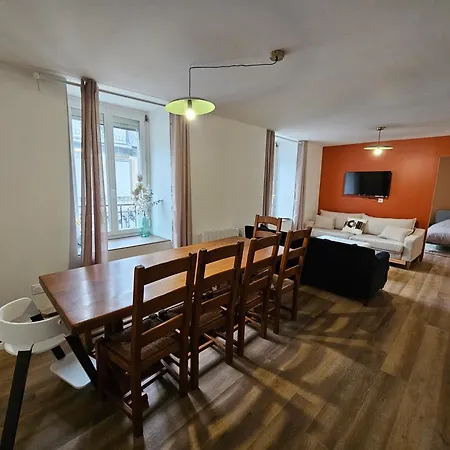 Apartment 4, 5 Et 10 Personnes Renoves En Centre-ville *